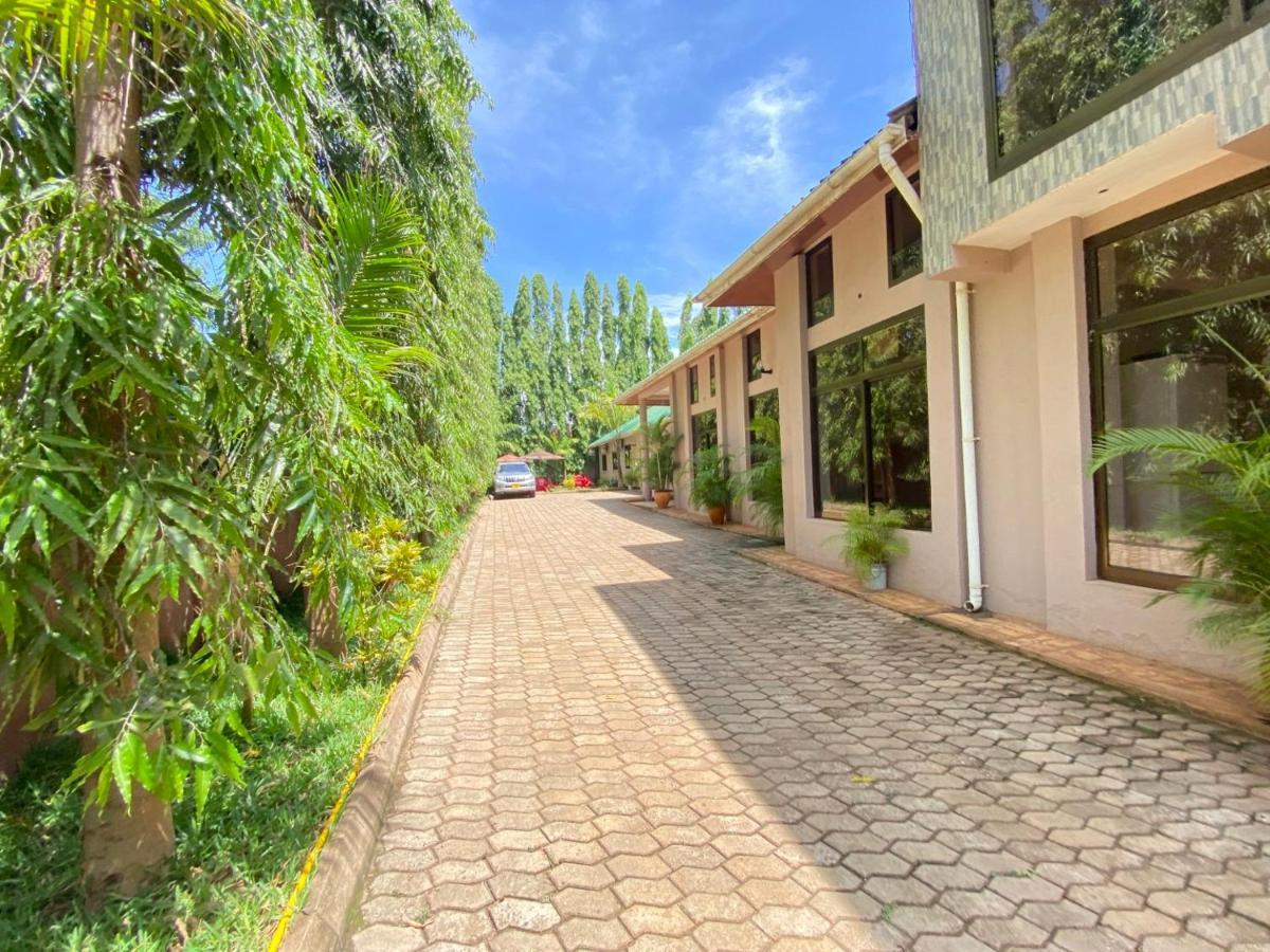 Sangana Lodge Moshi Exterior foto